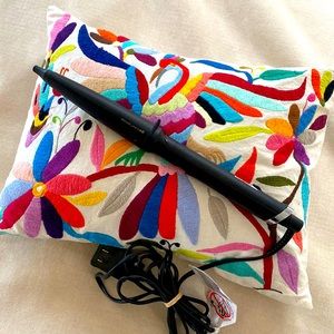 ghd Creative Curl tapered curling wand, tri zone technology